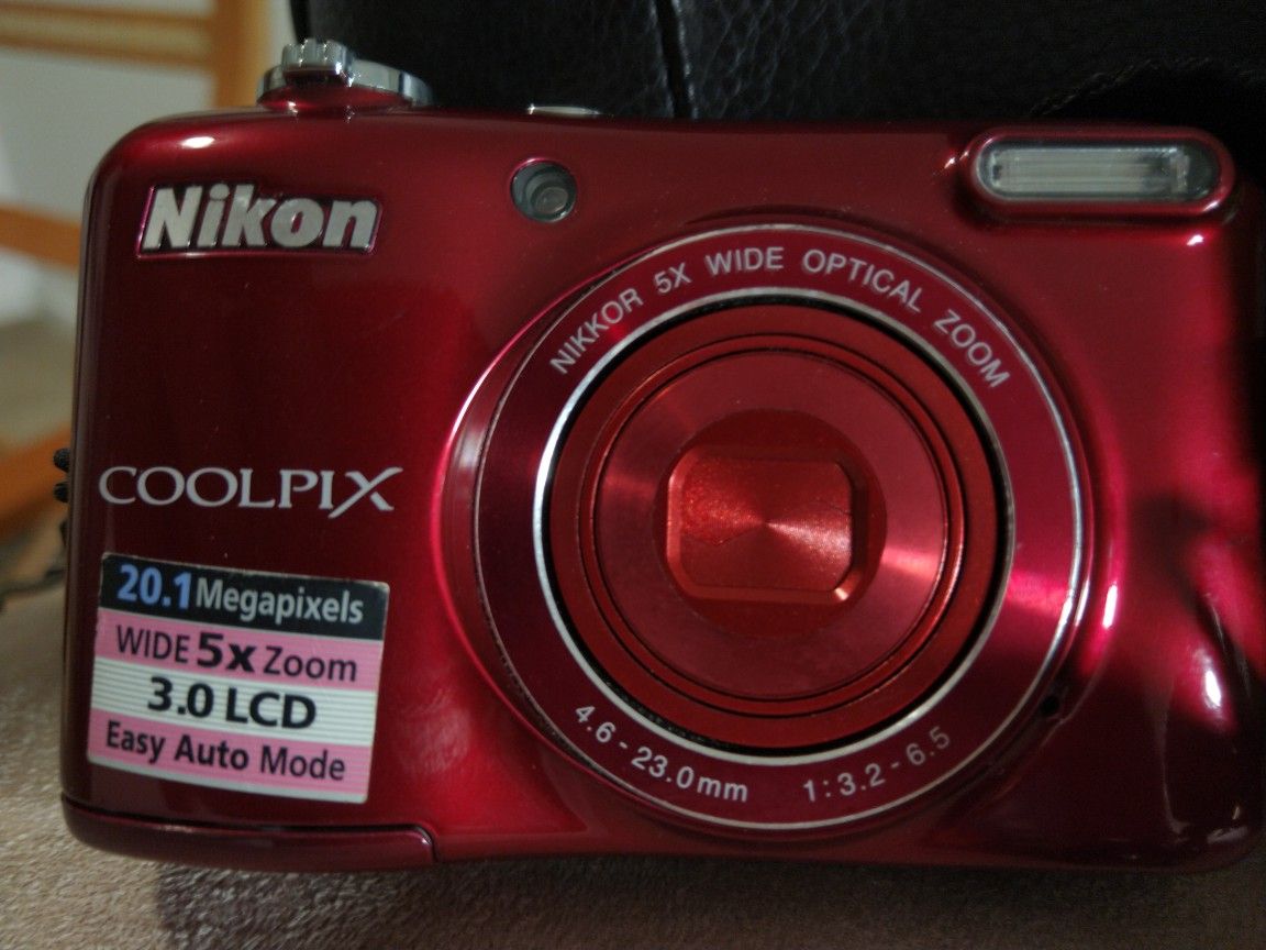 Nikon COOLPIX L28 camera 20.1 Megapixels