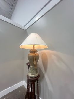 Table lamp