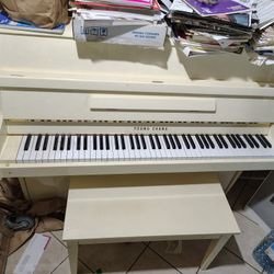 White Piano Young Chang