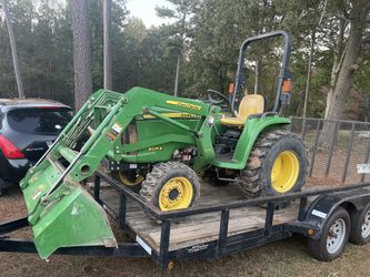 2017 John Deere 3025e W/Bucket
