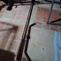 45lb Olympic Barbell & Lateral Pulldown Bar