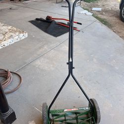 Scott’s Push lawnmower