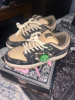 Nike Dunks SB Travis scott edition