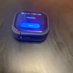 Smart earbuds with touchscreen
