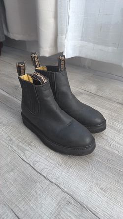 Bonanza Black pull-on boots -size 5.5 US men