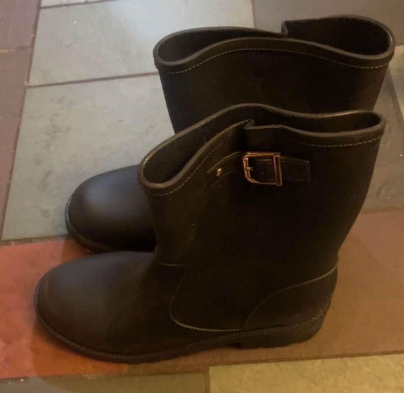 Women’s Rain Boots 