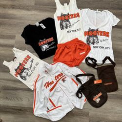 Hooters Sexy Orange Uniform Bundle!! Perfect Halloween Costume / cosplay Rare!!