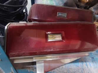 Tail lights