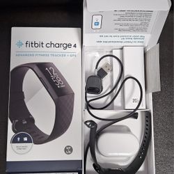 Fitbit Charge 4