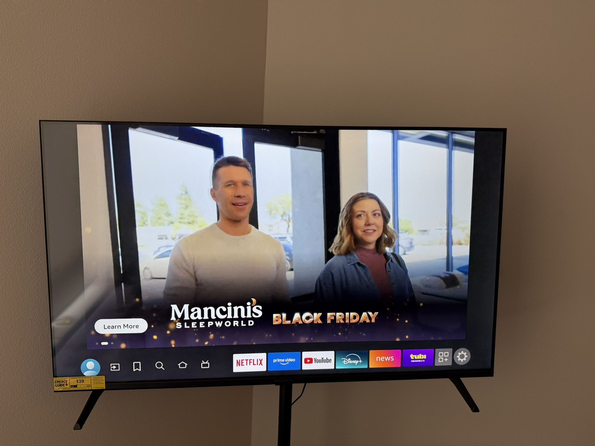 55” Insignia 2025 Manufactured Smart tv w/ a rolling stand