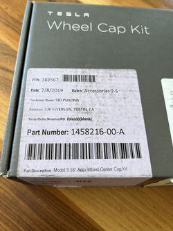 Tesla Model 3 Wheel Cap Kit