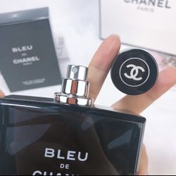 Bleu de Chanel Eau de Parfum, 3.4 Fl Oz (100 MI)