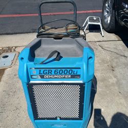 Dehumidifier 