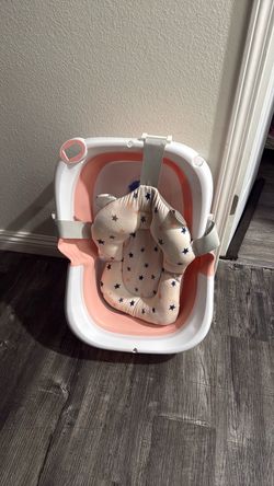 Free Baby bath tub