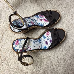 Guess : Shoes For Woman