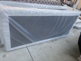 Box Spring /Cal king/ hotel collection