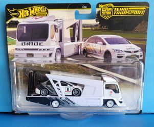 Hot Wheels Car Culture Team Transport Honda Civic Type R & Fleet Flyer