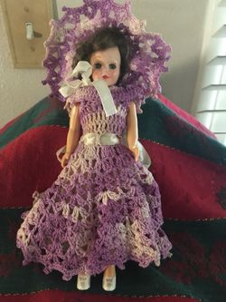 ANTIQUE DOLL