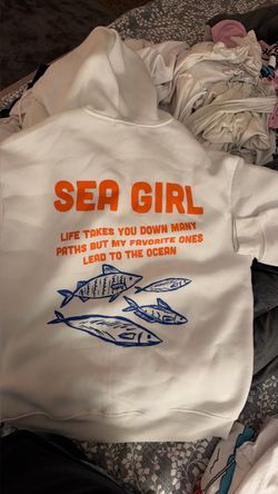 Sea Girl Graphic Crewneck Sweatshirt