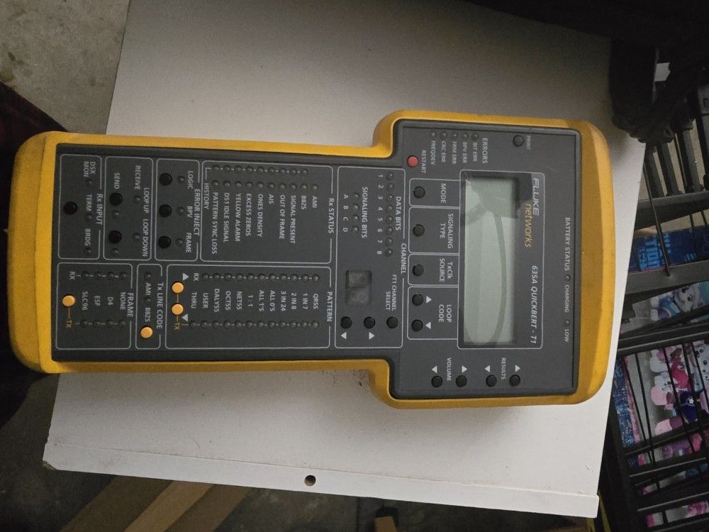 Fluke Networks 635A QuickBERT-T1 handheld T1 tester