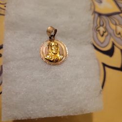 Medal Pendant 1.5 Grms. 10K