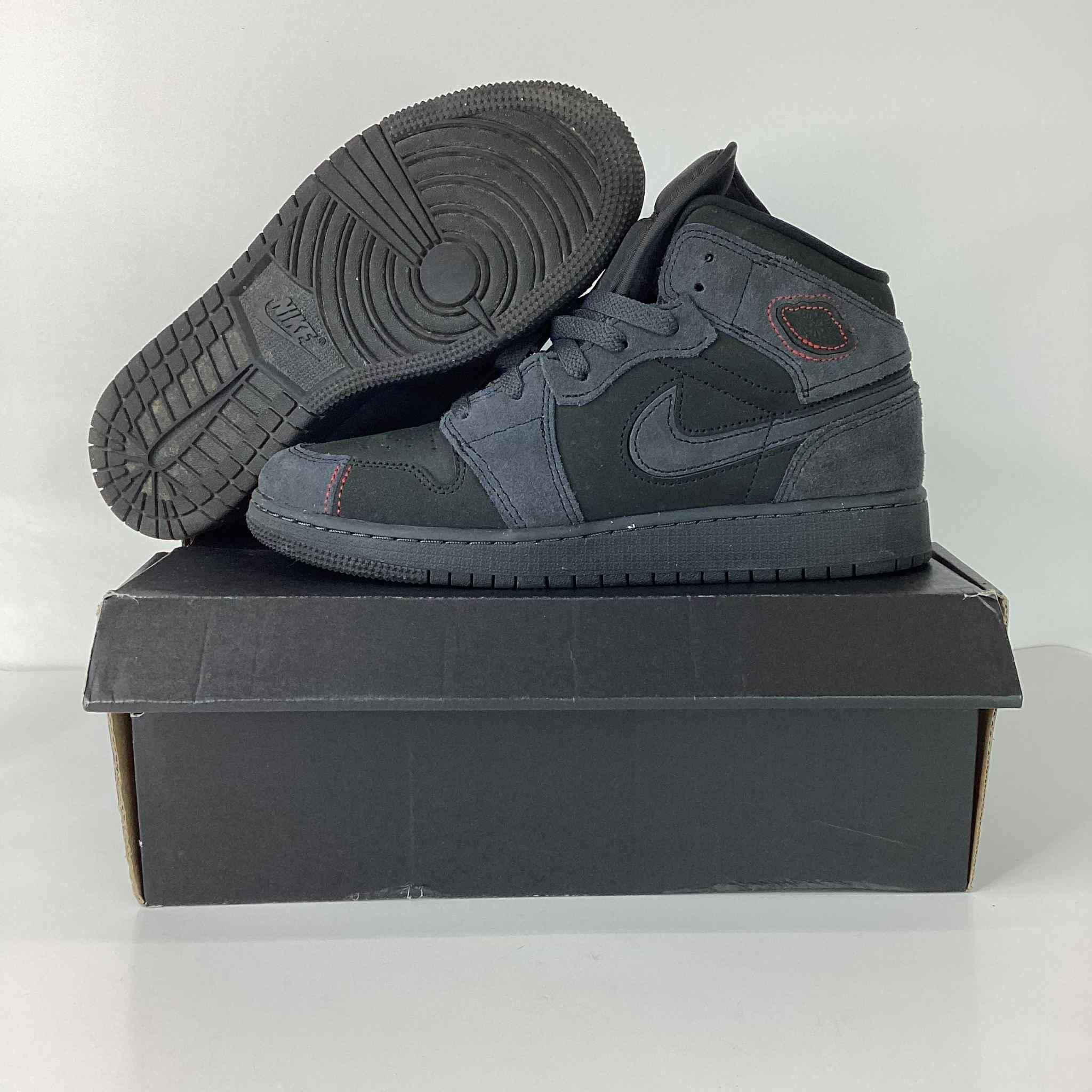 Jordan 1 Mid SE Craft Men's Shoes- Youth: 6 