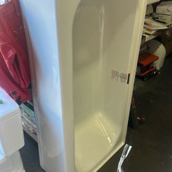 left bathtub 60x30  ( with chip ) $69
