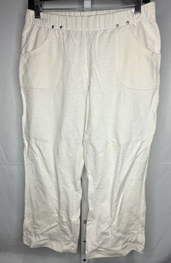 Weekends by Chico’s women’s cream crop sweatpants