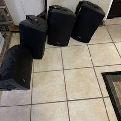 Klipsch Indoor Or Outdoor Speakers - 8 Speakers