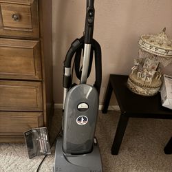 Riccar Brilliance Tandem Air R30d Hepa Vacuum Cleaner 
