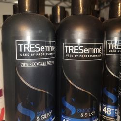 Tresemme SHAMPOO ONLY. 28 FL OZ, 16 BOTTLES FOR $35 FIRM!Tresemme SHAMPOO ONLY. 28 FL OZ, 16 BOTTLES FOR $35 FIRM!