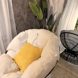 ****WOW ** papasan chair $75