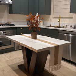 Modern Kitchen Island / Dining Table – Open Box, Assembled