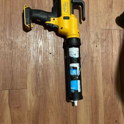 Dewalt Caulking, Gun