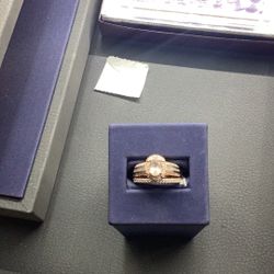 Engagement Set