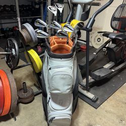 Taylormade RBZ Rocketfuel Stiff Shaft Right Handed Golf Set