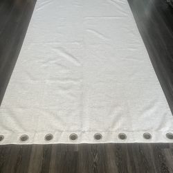 Beautiful - 2 Sets Like New Thick Drapes And Rods 95x 51 “