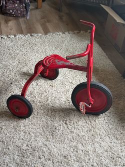 Vintage Red Metal Kids Tricycle