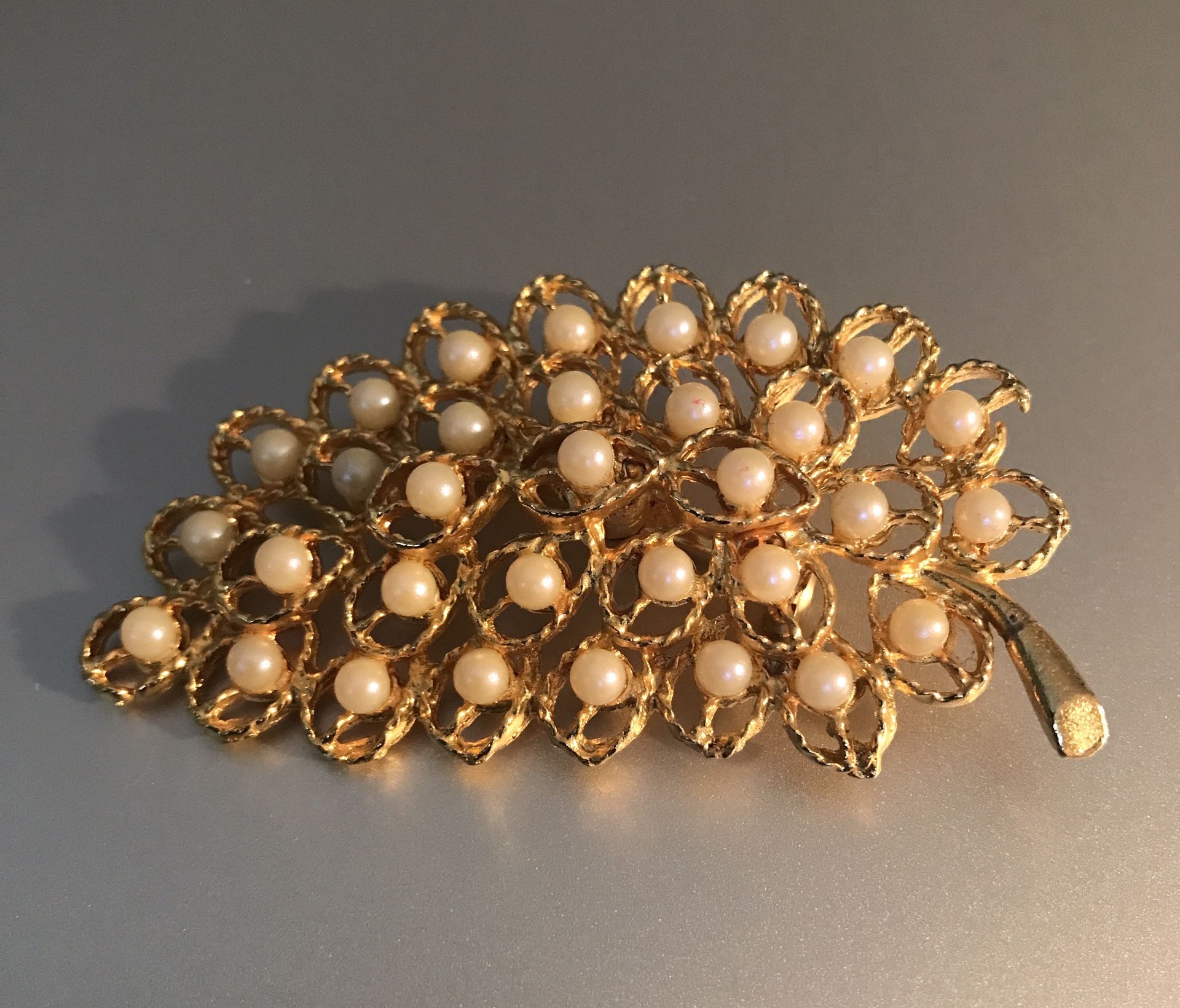 Large  Gold Tone Pearl  Leaf Brooch  Vintage 