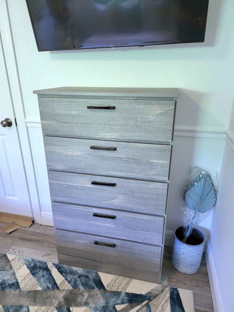 NEW CHEST ASSEMBLED 👌