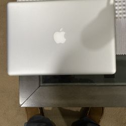 Laptop Computers 