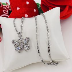 Mariposa y cadena oró laminado italiano/Italian  gold plated chain and butterfly