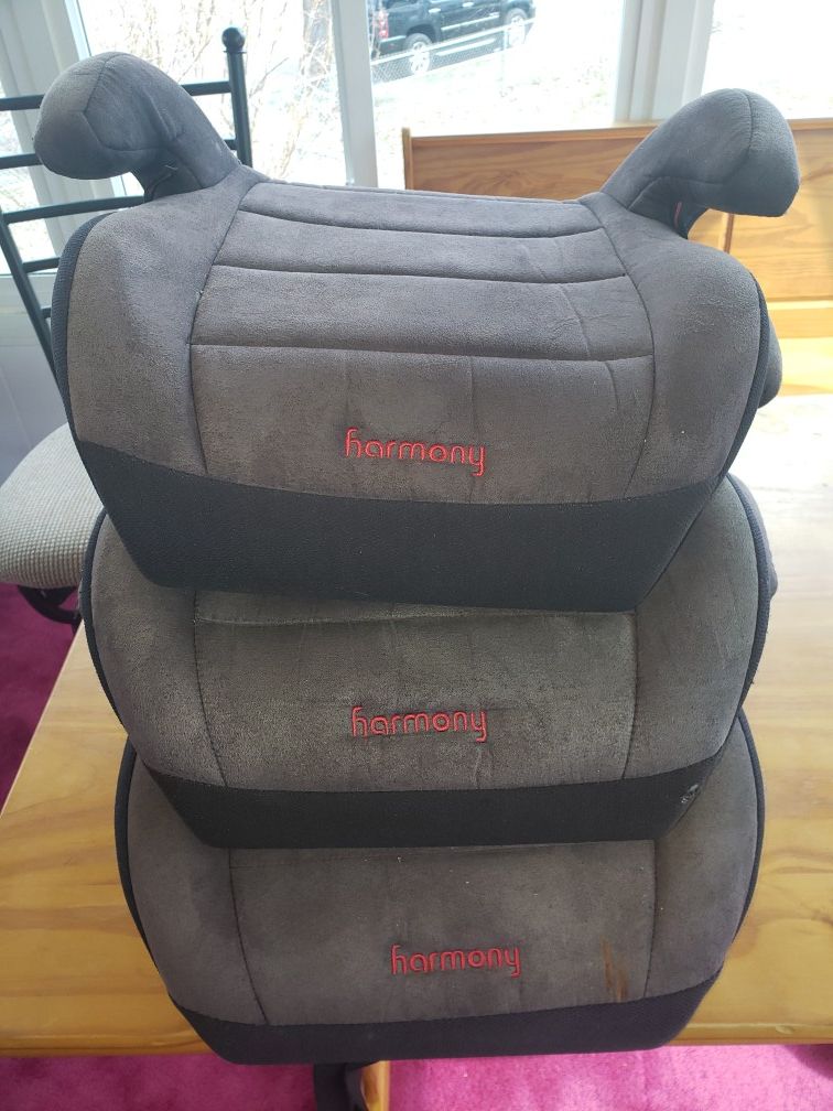 Harmony booster seat