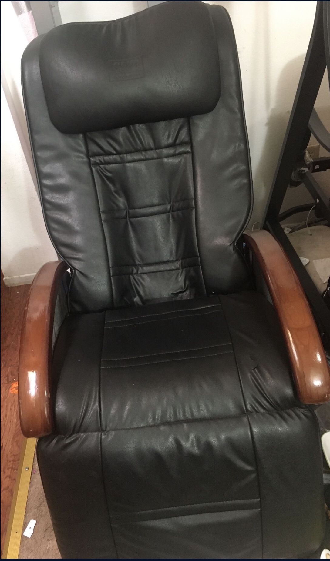 Messaging Chair