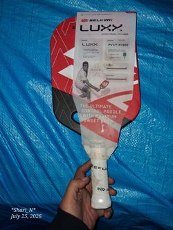 Selkirk luxx pickleball paddle control air