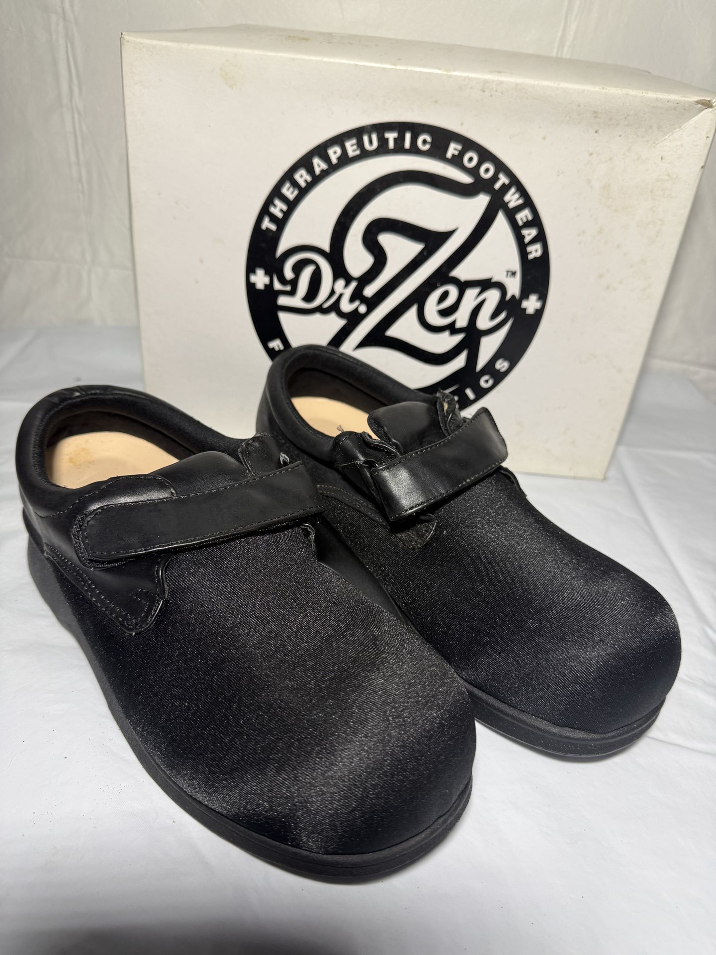 Dr Zen Women's Diabetic Therapeutic 8 W Footwear Orthotics Black Shoes Fabric