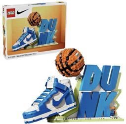 Nike Dunk x Lego Set