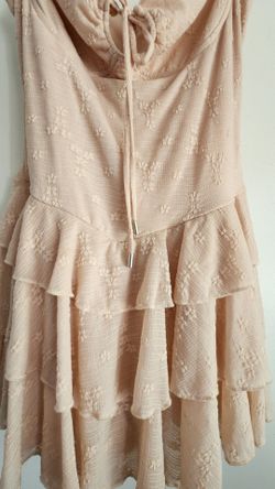 2 pretty dresses 👗  si ze M
