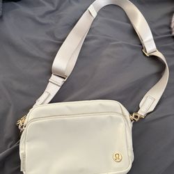 Lululemon bag