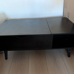 Coffee Table /Lifting Coffee Table